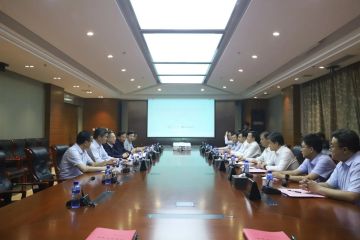 山东出版集团与鲁东大学战略合作签约暨“齐鲁书社传统文化研究中心”揭牌仪式成功举办